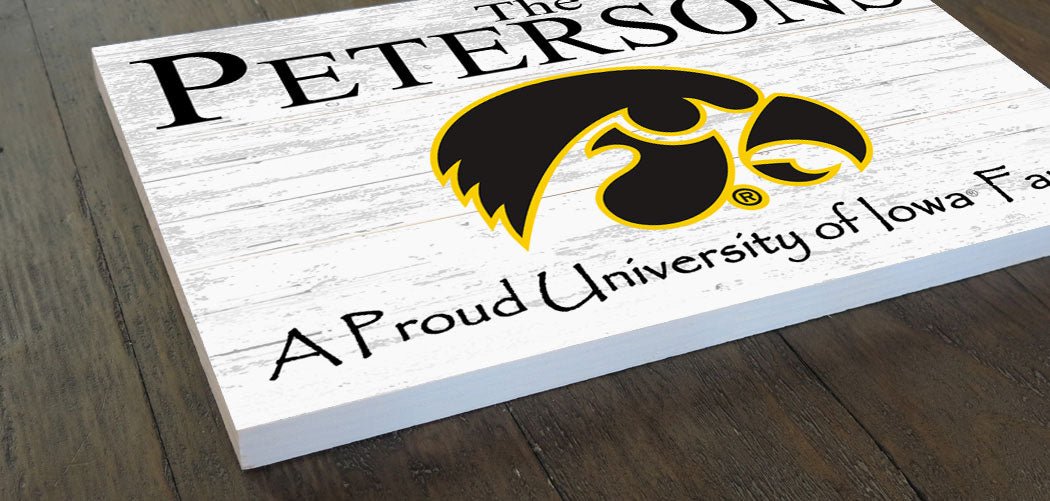 Custom University of Iowa Family Name Sign β Official Hawkeyes Wall Art | Personalized Gift for Alumni, Grads & Fans Proud Iowa Family